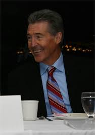 How tall is Randolph Mantooth?